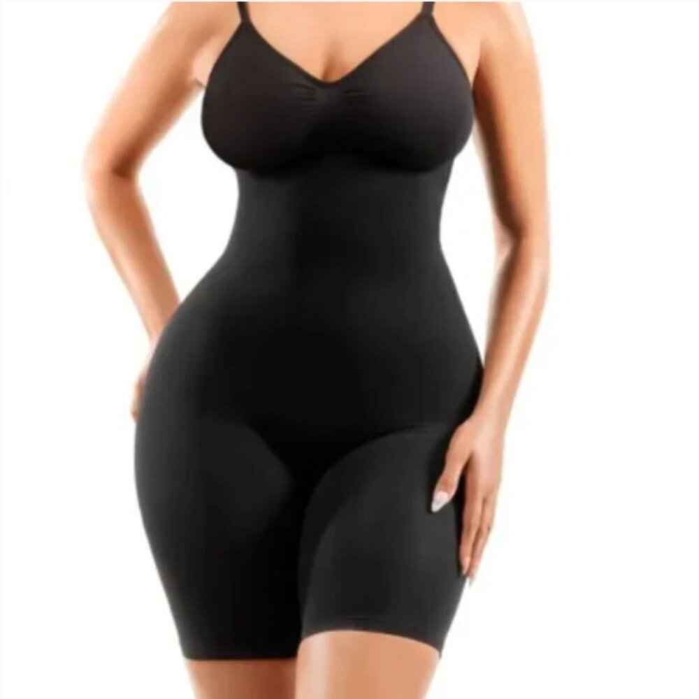 Fullness Slim Seamless Mid-Thight Bodysuit Black S/M